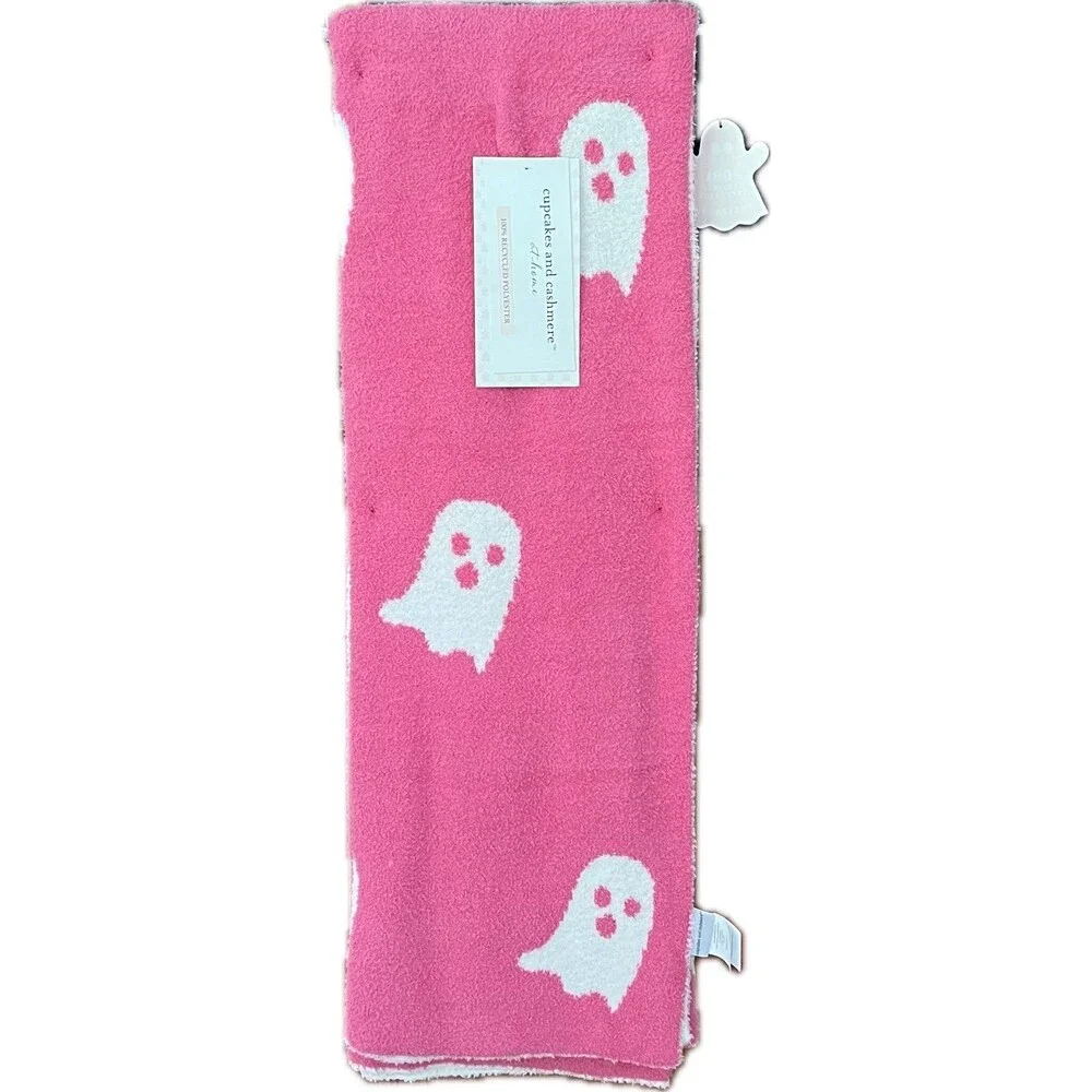 2 Cupcakes and Cashmere Viral Ghost Blankets - Picture 6 of 6
